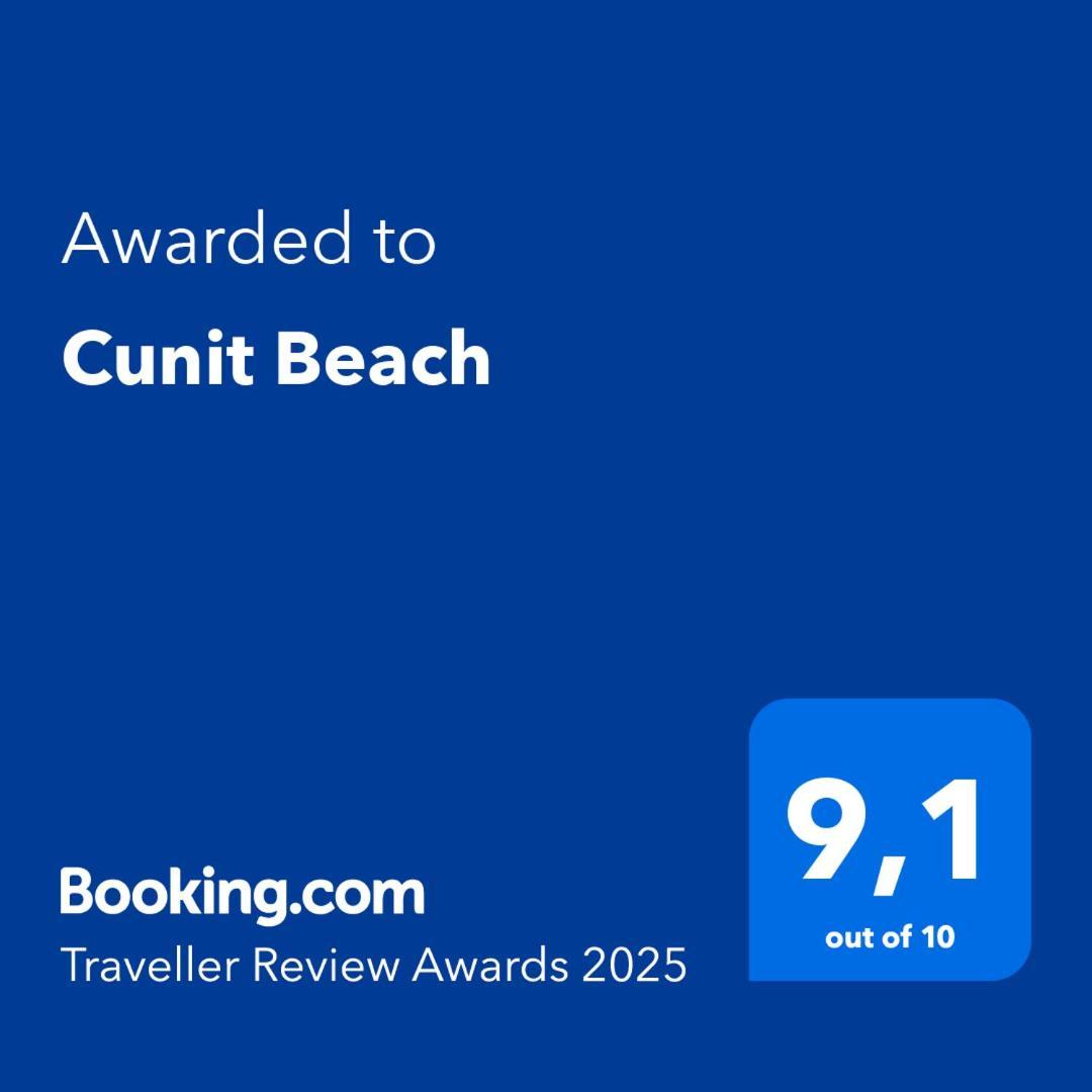 Cunit Beach 외부 사진